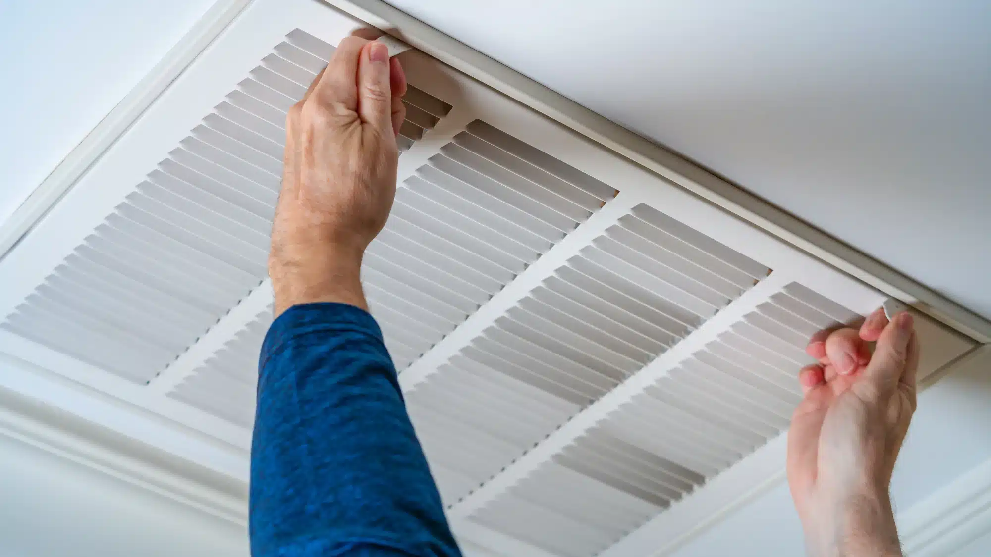 finding-the-best-ac-duct-cleaning-professionals-in-darien-connecticut ac duct cleaning professionals in darien connecticut providing air duct cleaning services to improve indoor air quality and hvac system efficiency